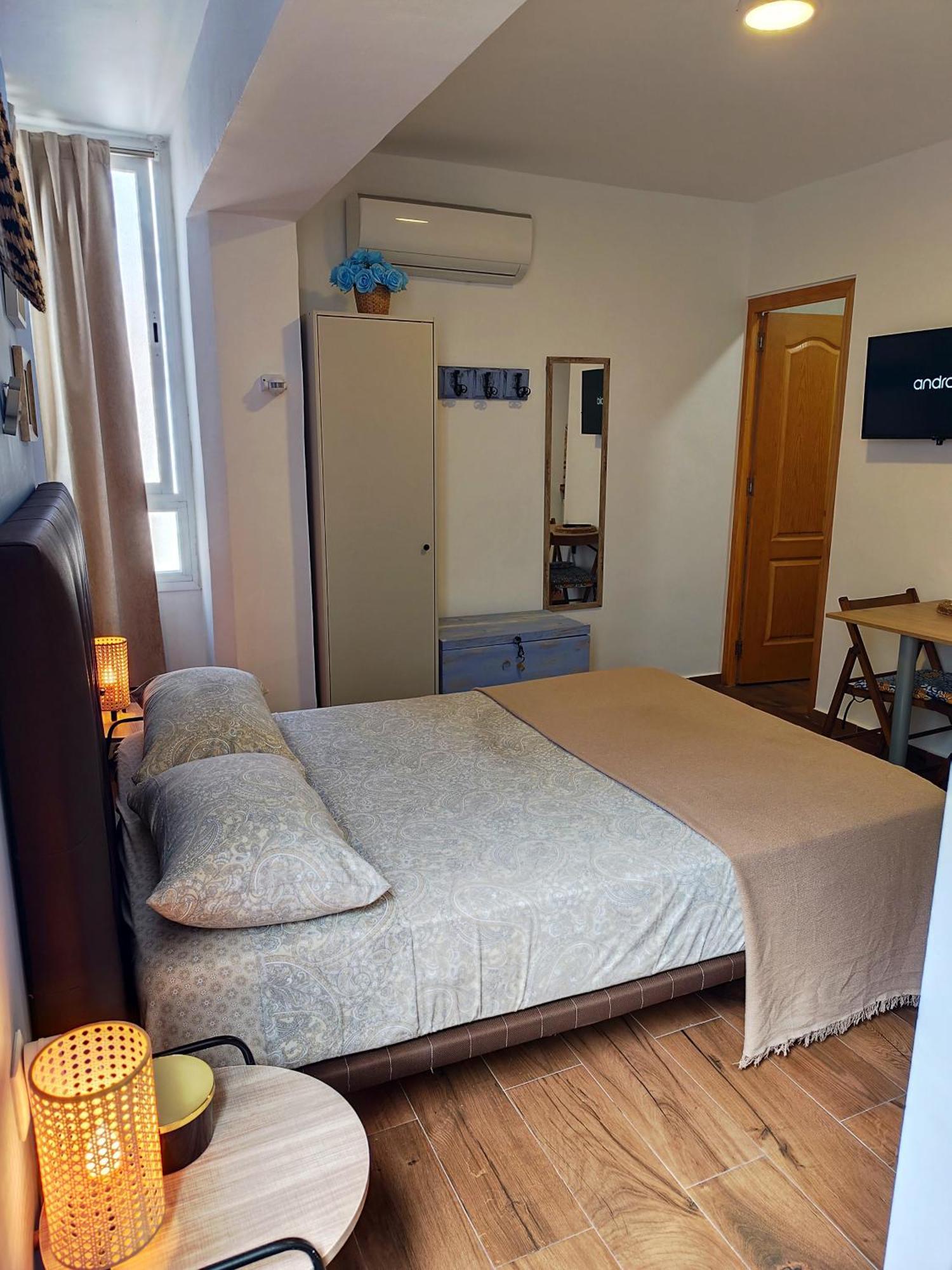 Apartamento Estudio Azul Альмуньєкар Екстер'єр фото